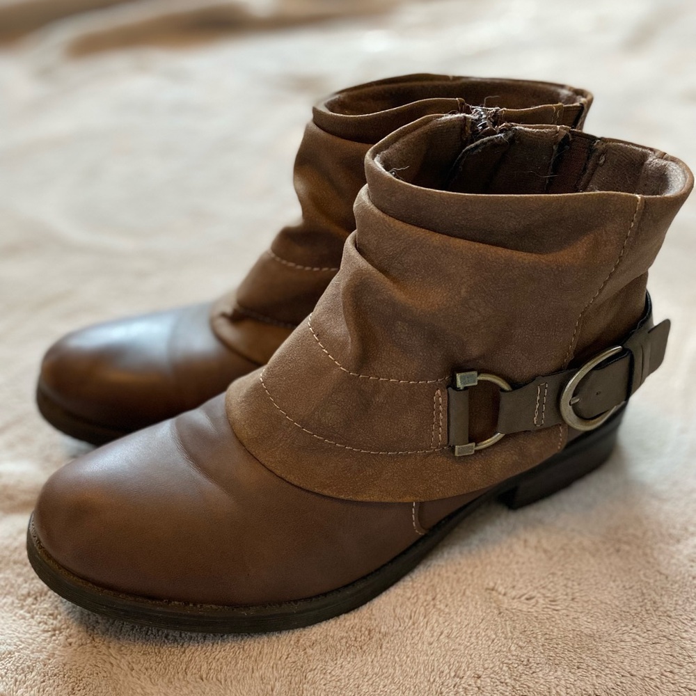 Women’s boots